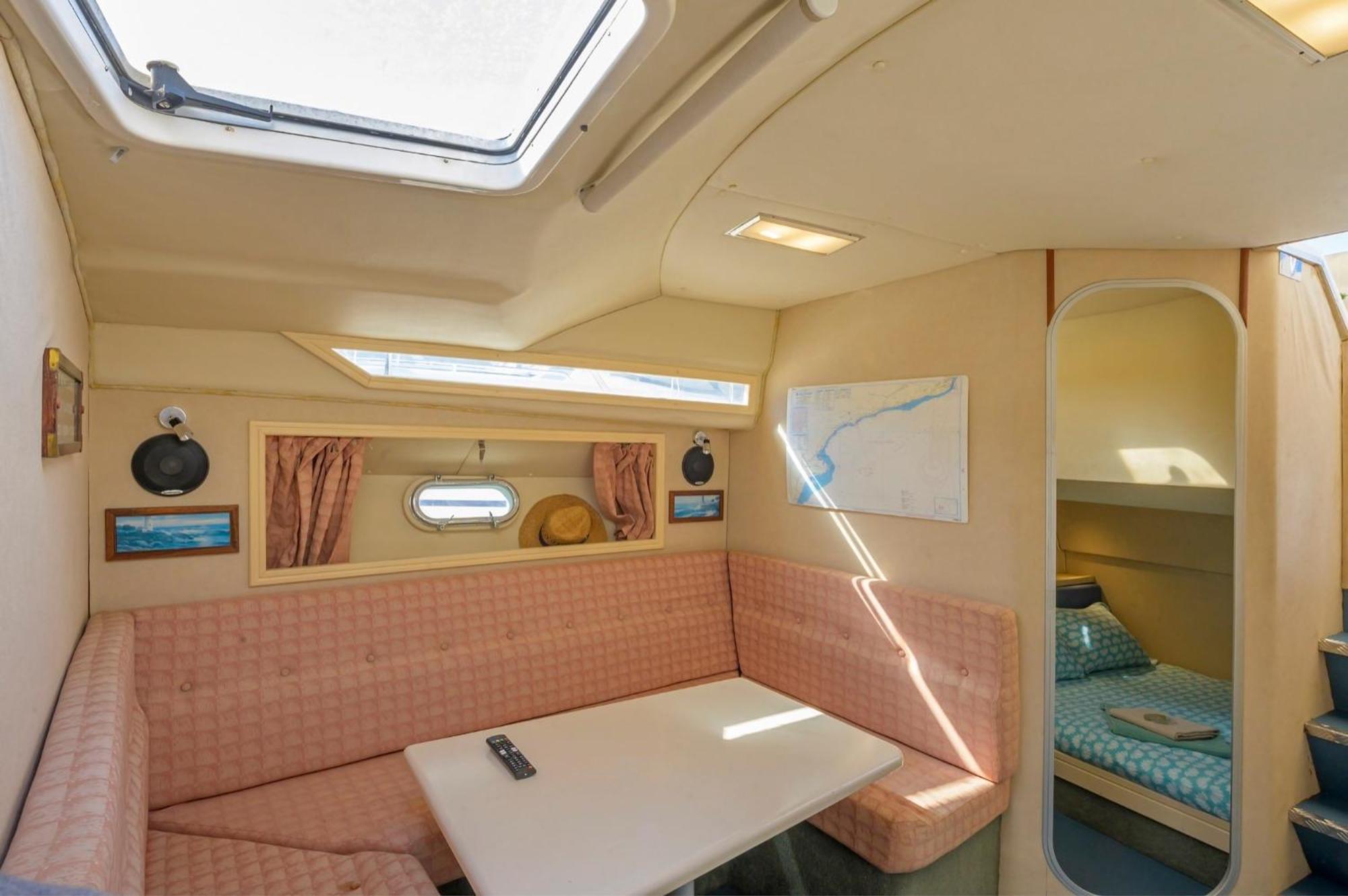 Boat Hotel Barcelona Sant Adria de Besos Rom bilde