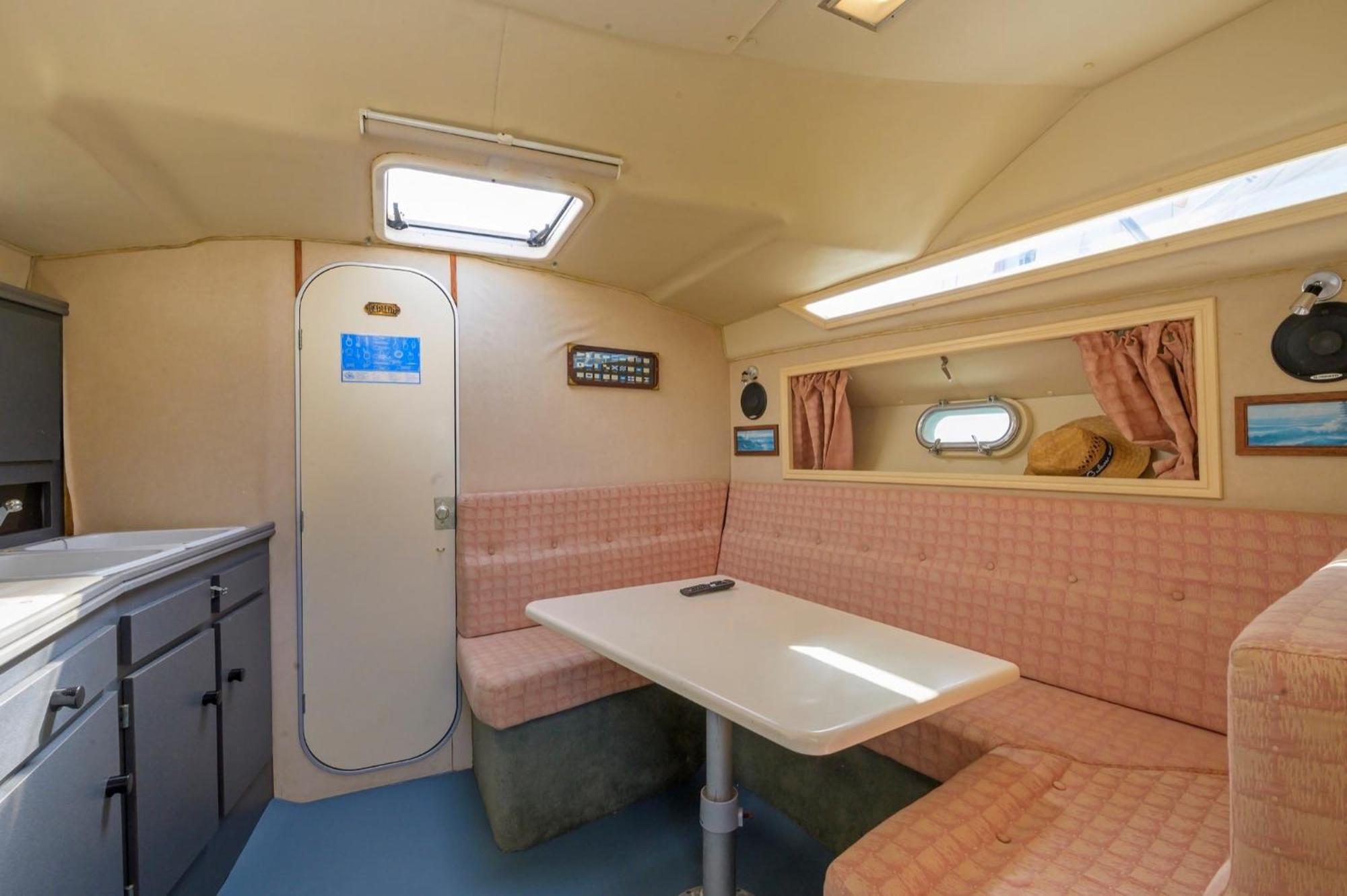 Boat Hotel Barcelona Sant Adria de Besos Rom bilde